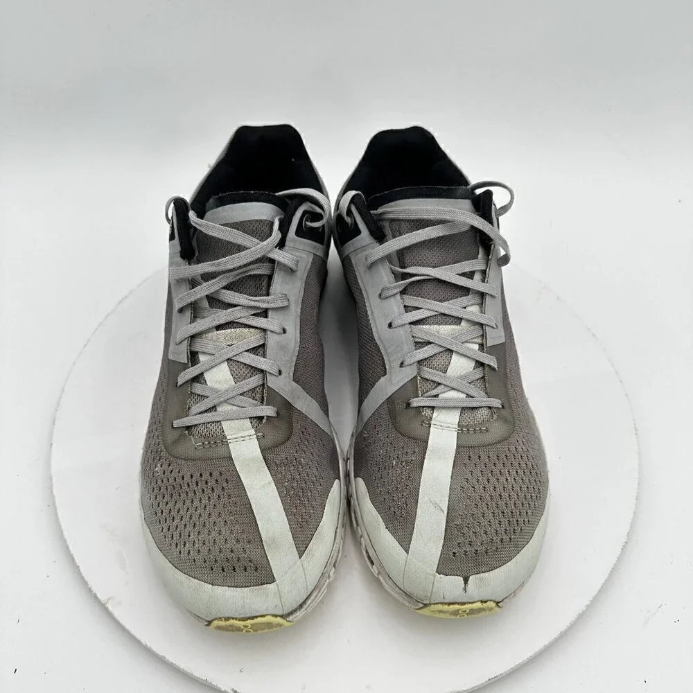 On Cloudflow 3 Swiss Engineering Men Size 9 35.99235 Alloy Magnet Running Shoes